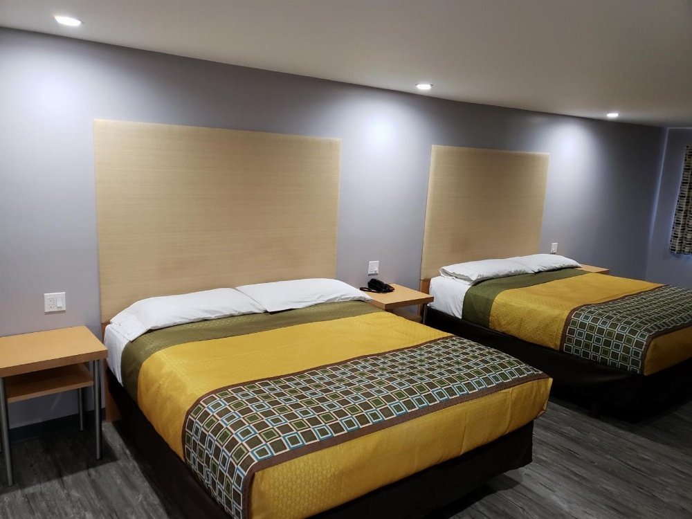Regal Inn Image 16